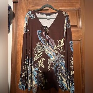 VENUS Women's Paisley Brown Top